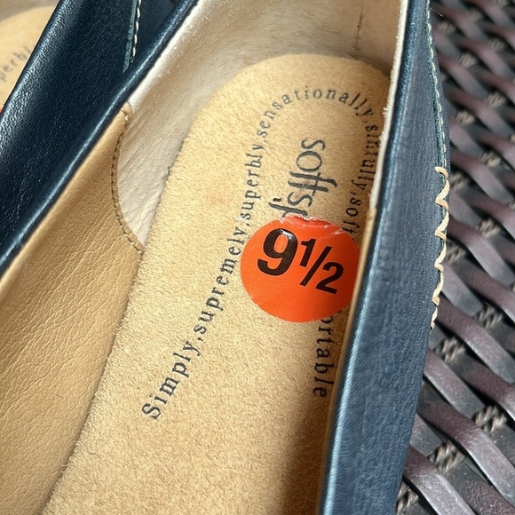 SOFTSPOTS Women’s Blue Slip-on Flats Comfort Leather Shoe Sz. 9N - Picture 5 of 9